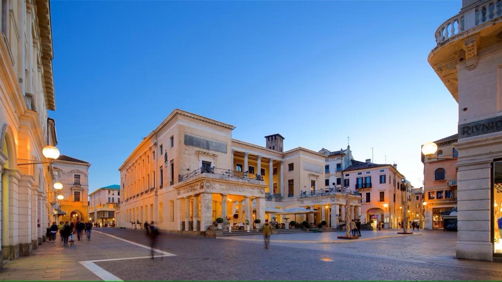 Officine Cavour Casa Dei Leoni Centro Storico Padova Lägenhet Exteriör bild